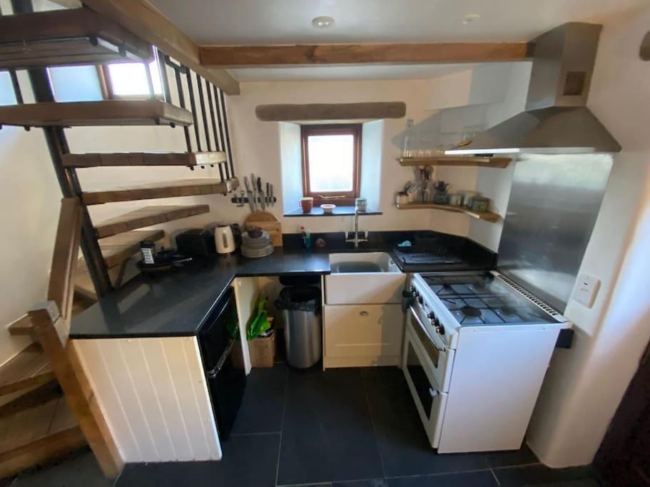 9A Viaduct Cottage - The Cosiest Bolthole In The Sw! Hayle Exterior photo